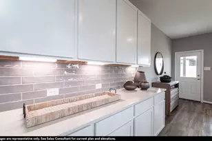 25612 Becky Bourn Ln, Elgin, TX 78621 - Photo 8