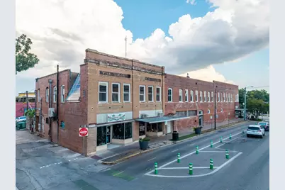 101 E Hopkins Street, San Marcos, TX 78666 - Photo 12