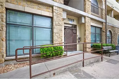2505 San Gabriel Street #402, Austin, TX 78705 - Photo 2