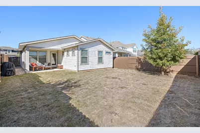 6209 Dumfries Lane, Austin, TX 78744 - Photo 26