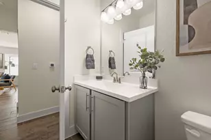 6209 Dumfries Ln, Austin, TX 78744 - Photo 20