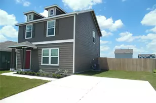 2307 Tornado Aly, Lockhart, TX 78644 - Photo 2