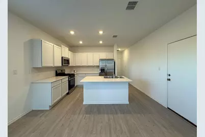 561 Sormonne Loop, Kyle, TX 78640 - Photo 16