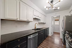11010 Prairie Dove Cir, Austin, TX 78758 - Photo 10