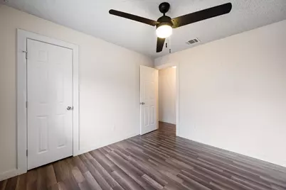 11010 Prairie Dove Circle, Austin, TX 78758 - Photo 14