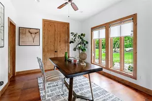 5 Clarendon Ln, Austin, TX 78746 - Photo 16