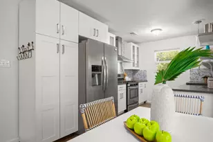 2520 Baxter Dr, Austin, TX 78745 - Photo 14