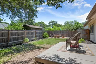 2520 Baxter Dr, Austin, TX 78745 - Photo 22