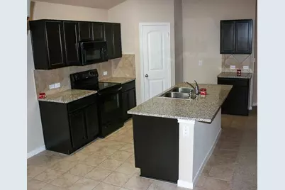 5721 Roderick Drive, Austin, TX 78724 - Photo 4