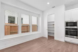 205 W Faulkner St, Liberty Hill, TX 78642 - Photo 18