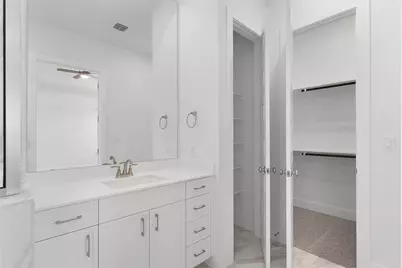 205 West Faulkner Street, Liberty Hill, TX 78642 - Photo 14