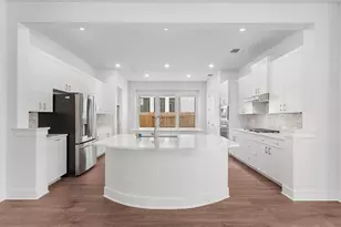 205 W Faulkner St, Liberty Hill, TX 78642 - Photo 16