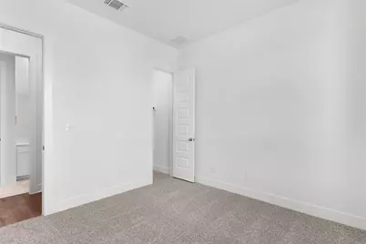 205 West Faulkner Street, Liberty Hill, TX 78642 - Photo 6