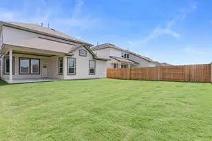 205 W Faulkner St, Liberty Hill, TX 78642 - Photo 34