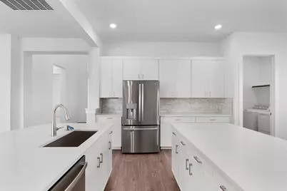 205 West Faulkner Street, Liberty Hill, TX 78642 - Photo 10