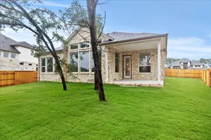 132 Lily Pad Ln, Kyle, TX 78640 - Photo 18