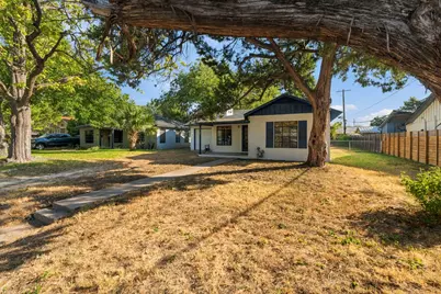 1302 Bentwood Road, Austin, TX 78722 - Photo 2