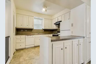 2819 San Gabriel Street #B, Austin, TX 78705 - Photo 10