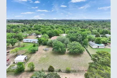 725 Green Valley Drive NE, Bastrop, TX 78602 - Photo 30