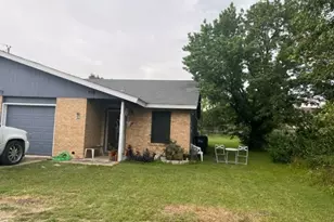 201 W Goforth Rd, Buda, TX 78610 - Photo 2