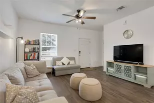 13601 Charles Abraham Wy, Manor, TX 78653 - Photo 6