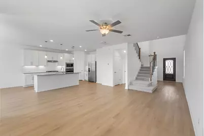 140 Inlet Lane, Leander, TX 78641 - Photo 4