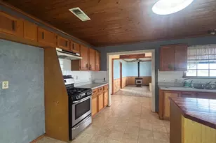 1720 Co Rd 276, Bertram, TX 78605 - Photo 24