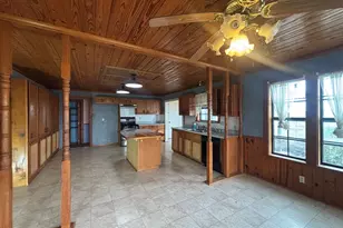1720 Co Rd 276, Bertram, TX 78605 - Photo 20