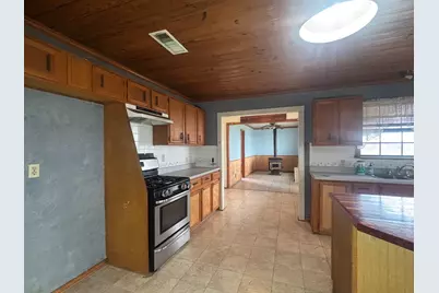 1720 County Road 276, Bertram, TX 78605 - Photo 24