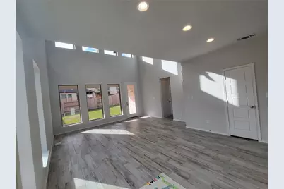 113 Bluff Creek Lane, Georgetown, TX 78628 - Photo 6