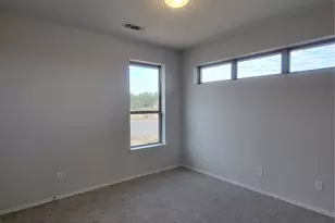 113 Blf Crk Ln, Georgetown, TX 78628 - Photo 22