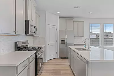 132 Adelton Boulevard, Bastrop, TX 78602 - Photo 20