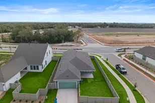 132 Adelton Blvd, Bastrop, TX 78602 - Photo 34