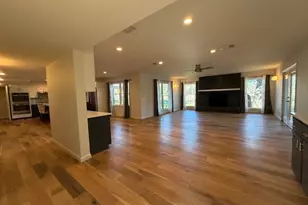 10104 Mandeville Cir, Austin, TX 78750 - Photo 2