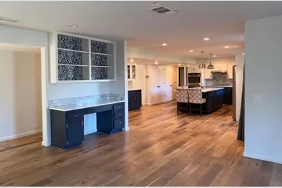 10104 Mandeville Circle, Austin, TX 78750 - Photo 4