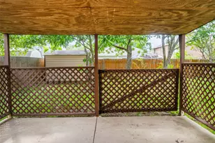 7504 Redrick Dr, Austin, TX 78747 - Photo 32