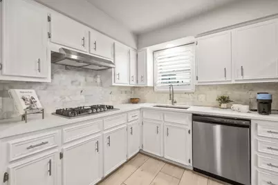 1805 Ryon Cove, Round Rock, TX 78681 - Photo 4