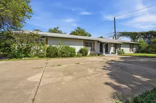 2712 St Edwards Cir, Austin, TX 78704 - Photo 18