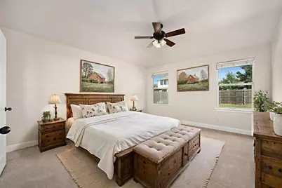 7817 Squirrel Hollow Drive, Georgetown, TX 78628 - Photo 18