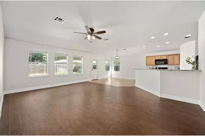 7817 Squirrel Hollow Drive, Georgetown, TX 78628 - Photo 4