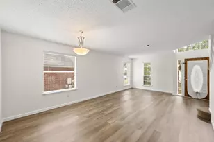 6018 La Naranja Ln, Austin, TX 78749 - Photo 2
