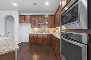 129 Phil Mickelson Ct, Round Rock, TX 78664 - Photo 10