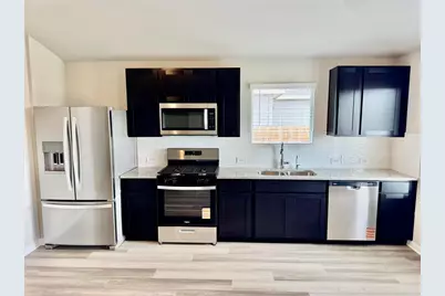 162 Honey Onyx Trail, Kyle, TX 78640 - Photo 2