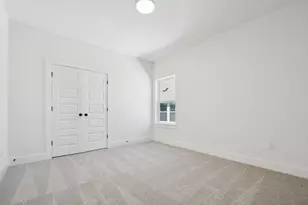 2245 Sarabanda St, Round Rock, TX 78681 - Photo 32