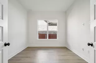 2245 Sarabanda St, Round Rock, TX 78681 - Photo 16