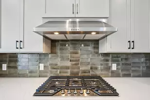 2245 Sarabanda St, Round Rock, TX 78681 - Photo 10