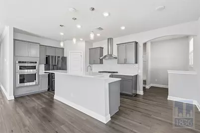 555 Purple Heart Drive, Buda, TX 78610 - Photo 8