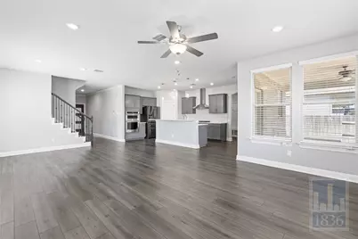 555 Purple Heart Drive, Buda, TX 78610 - Photo 4