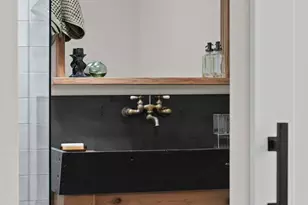 1400 Cripple Creek Dr, Austin, TX 78758 - Photo 26