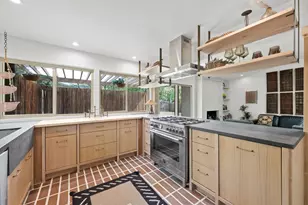 1400 Cripple Creek Dr, Austin, TX 78758 - Photo 18